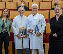 v.l. Clara Höffner, Prof. Hagen Thieme, Prof. Thomas Hachenberg, Dekanin Prof. Dr. Daniela Dieterich